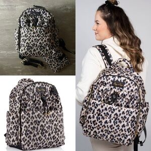 LIKE NEW Itzy Ritzy Dream Backpack Diaper Bag and Pumping Bag in Leopard